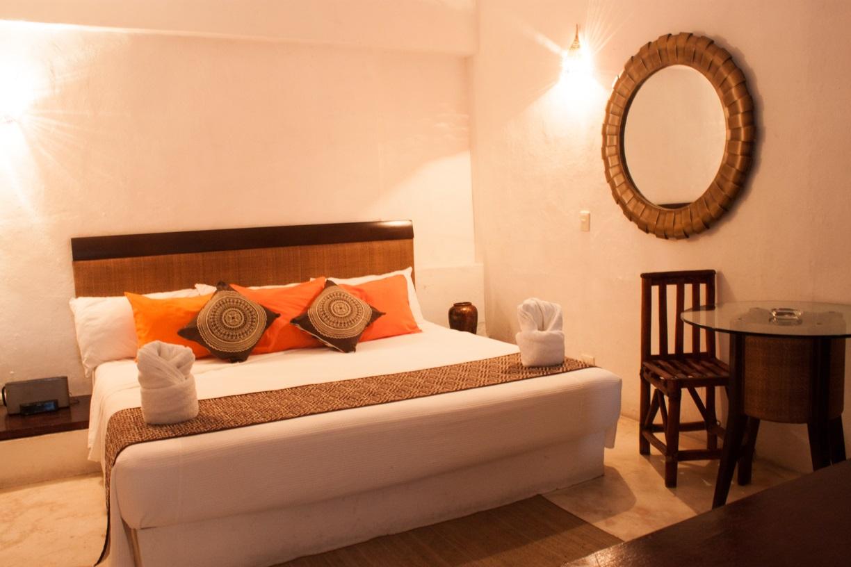 Siesta Fiesta Hotel Adults Only - 5Th Avenue Плая-дель-Кармен Экстерьер фото