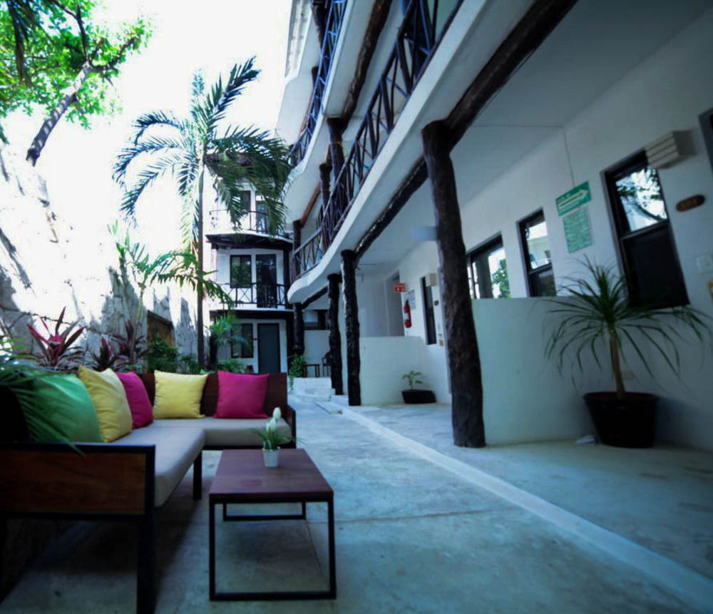Siesta Fiesta Hotel Adults Only - 5Th Avenue Плая-дель-Кармен Экстерьер фото