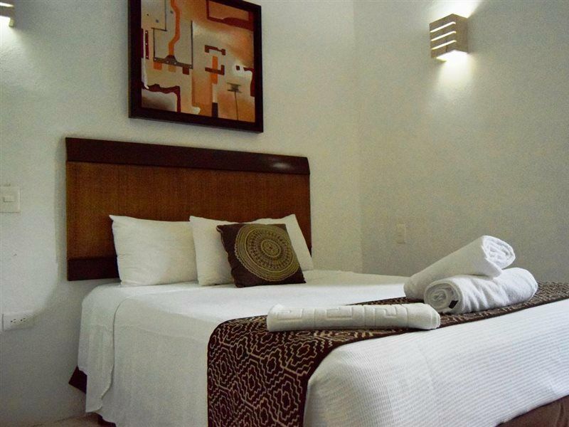 Siesta Fiesta Hotel Adults Only - 5Th Avenue Плая-дель-Кармен Экстерьер фото